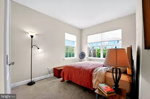130 Linden Pl, Towson, MD 21286 - Photo 17