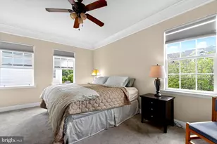130 Linden Pl, Towson, MD 21286 - Photo 13