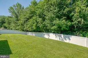8402 Stansbury Lake Dr, Baltimore, MD 21222 - Photo 45