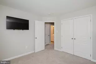 8402 Stansbury Lake Dr, Baltimore, MD 21222 - Photo 31