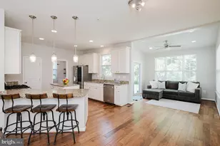 8402 Stansbury Lake Dr, Baltimore, MD 21222 - Photo 21