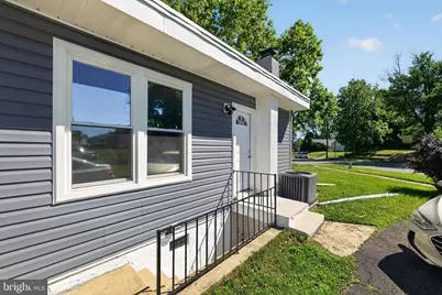 3129 Lugine Ave, Gwynn Oak, MD 21207 - Photo 3