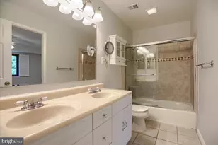 20 Stone Ridge Ct, Baltimore, MD 21239 - Photo 11