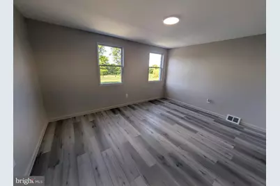 8023 Park Haven Road, Dundalk, MD 21222 - Photo 7