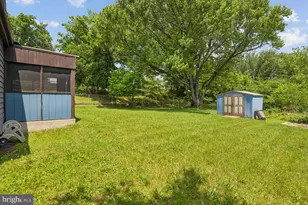 6822 Fox Meadow Rd, Baltimore, MD 21207 - Photo 3