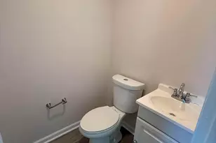 29 Taos Cir, Middle River, MD 21220 - Photo 7