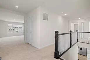 8112 Cypress Pt Dr, Rosedale, MD 21237 - Photo 21