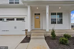 8108 Cypress Pt Dr, Rosedale, MD 21237 - Photo 3