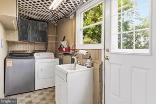 9414 Avondale Rd, Baltimore, MD 21234 - Photo 17