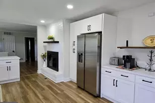 8808 Littlewood Rd, Parkville, MD 21234 - Photo 3