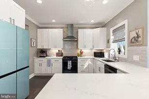 8728 Millers Island Rd, Edgemere, MD 21219 - Photo 11