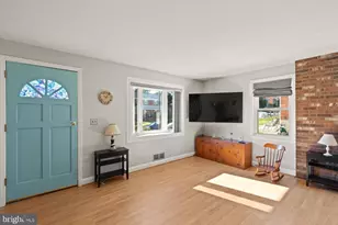127 Lyndale Ave, Nottingham, MD 21236 - Photo 3