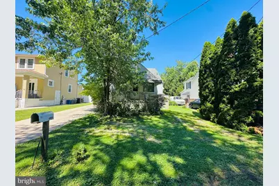 8608 Oak Road, Baltimore, MD 21219 - Photo 1