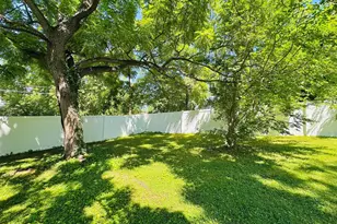 8608 Oak Rd, Baltimore, MD 21219 - Photo 37