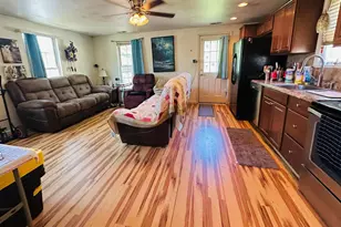 8608 Oak Rd, Baltimore, MD 21219 - Photo 9