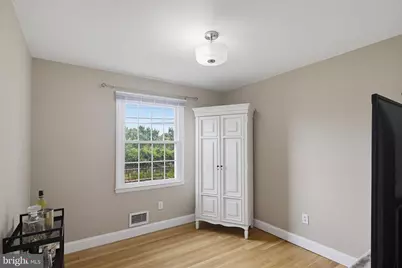 1034 Donington Circle, Towson, MD 21204 - Photo 15