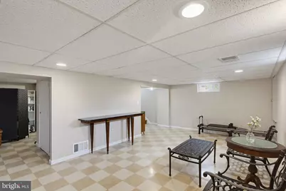 1034 Donington Circle, Towson, MD 21204 - Photo 25