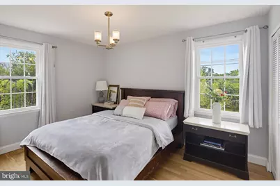 1034 Donington Circle, Towson, MD 21204 - Photo 13