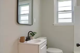 24 Lincoln Ave, Baltimore, MD 21228 - Photo 15
