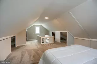 24 Lincoln Ave, Baltimore, MD 21228 - Photo 19