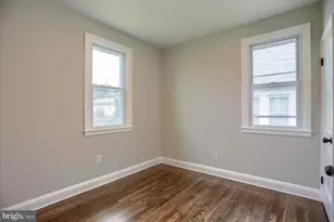 24 Lincoln Ave, Baltimore, MD 21228 - Photo 13