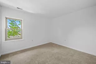 3901 Hannon Ct, Baltimore, MD 21236 - Photo 17