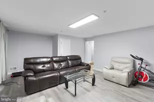 7242 Early Golden Ln, Pikesville, MD 21208 - Photo 17