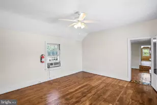 350 Main St, Reisterstown, MD 21136 - Photo 21