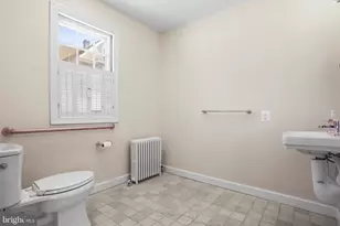 350 Main St, Reisterstown, MD 21136 - Photo 27