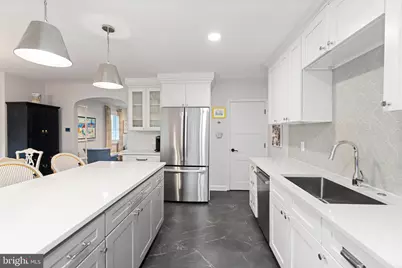 7101 Heathfield Road, Baltimore, MD 21212 - Photo 17