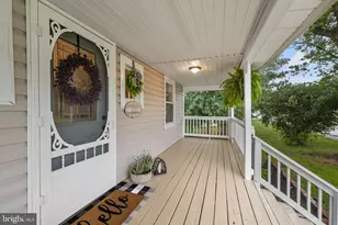 33 Bond Ave, Reisterstown, MD 21136 - Photo 3