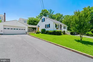 9945 Hilltop Dr, Parkville, MD 21234 - Photo 3