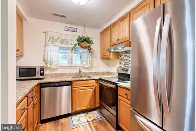 8626 Castlemill Circle, Baltimore, MD 21236 - Photo 11