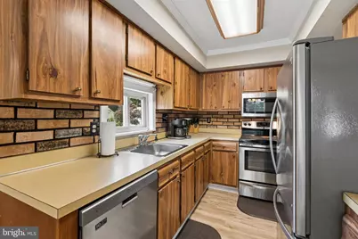 8617 Sherington, Nottingham, MD 21236 - Photo 9