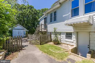 6426 Sherwood Rd, Baltimore, MD 21239 - Photo 37