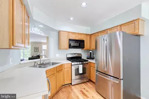 752 Leister Dr, Lutherville Timonium, MD 21093 - Photo 15