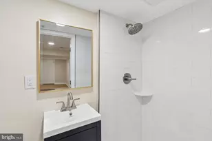 34 Briarwood Rd, Baltimore, MD 21228 - Photo 35