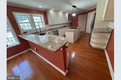 317 W Seminary Avenue, Lutherville Timonium, MD 21093 - Photo 5