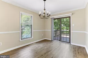 42 Rhodes Pl, Lutherville Timonium, MD 21093 - Photo 9