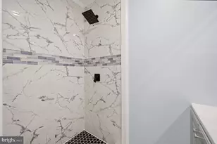 517 Valcour Rd, Baltimore, MD 21228 - Photo 39