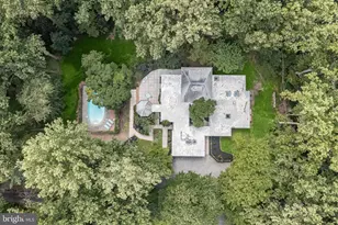 18 Branchwood Ct, Baltimore, MD 21208 - Photo 3