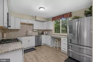 9238 Bellbeck Rd, Parkville, MD 21234 - Photo 9