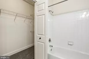 7402 Chadwell Cir, Windsor Mill, MD 21244 - Photo 13