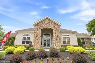 7402 Chadwell Cir, Windsor Mill, MD 21244 - Photo 15