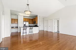 7402 Chadwell Cir, Windsor Mill, MD 21244 - Photo 5