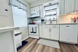 607 Glenrock Rd, Pikesville, MD 21208 - Photo 9