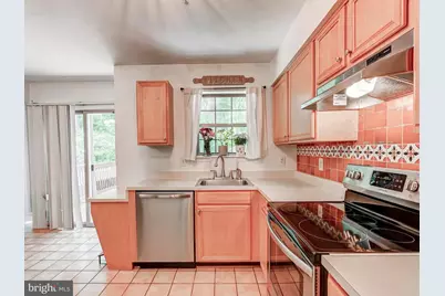 9827 Sherwood Farm Road, Owings Mills, MD 21117 - Photo 7
