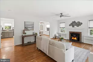 8122 Clyde Bank Rd, Towson, MD 21286 - Photo 3