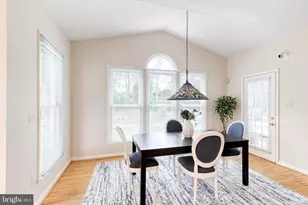 1146 Fairbanks Dr, Lutherville Timonium, MD 21093 - Photo 17