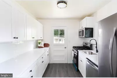 8703 Edgefield Road, Baltimore, MD 21234 - Photo 11